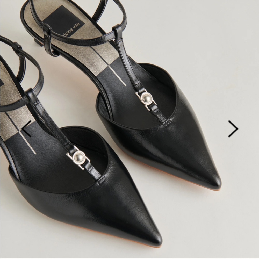 NIB Lavon Black Heels - Picture 3 of 15